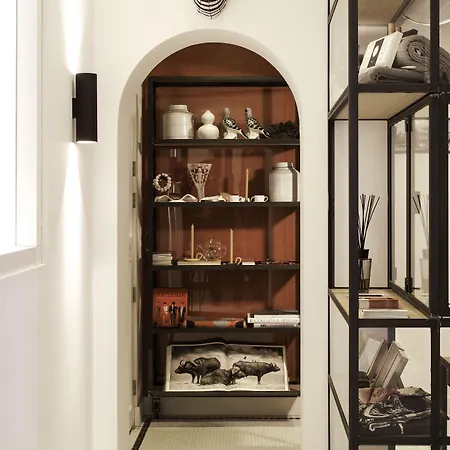 Little Grand * آيندهوفن