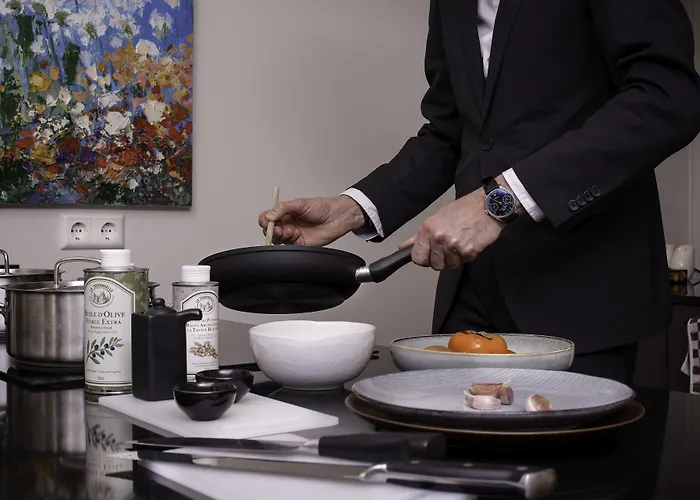 Little Grand Apartment *