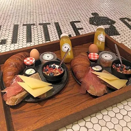Little Grand Eindhoven