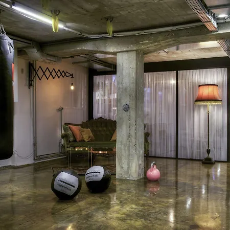 Little Grand Eindhoven