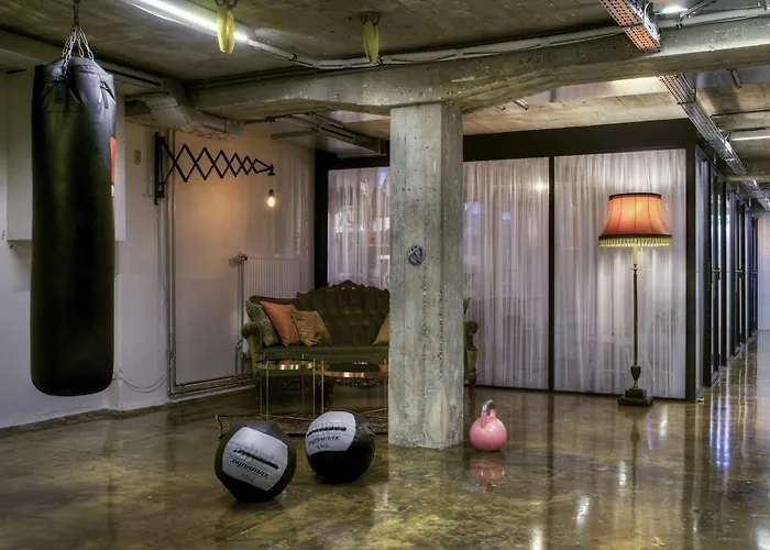 Little Grand Eindhoven