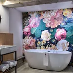 Little Grand Apartamento