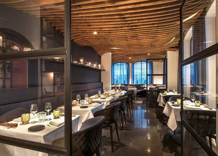 Little Grand Eindhoven